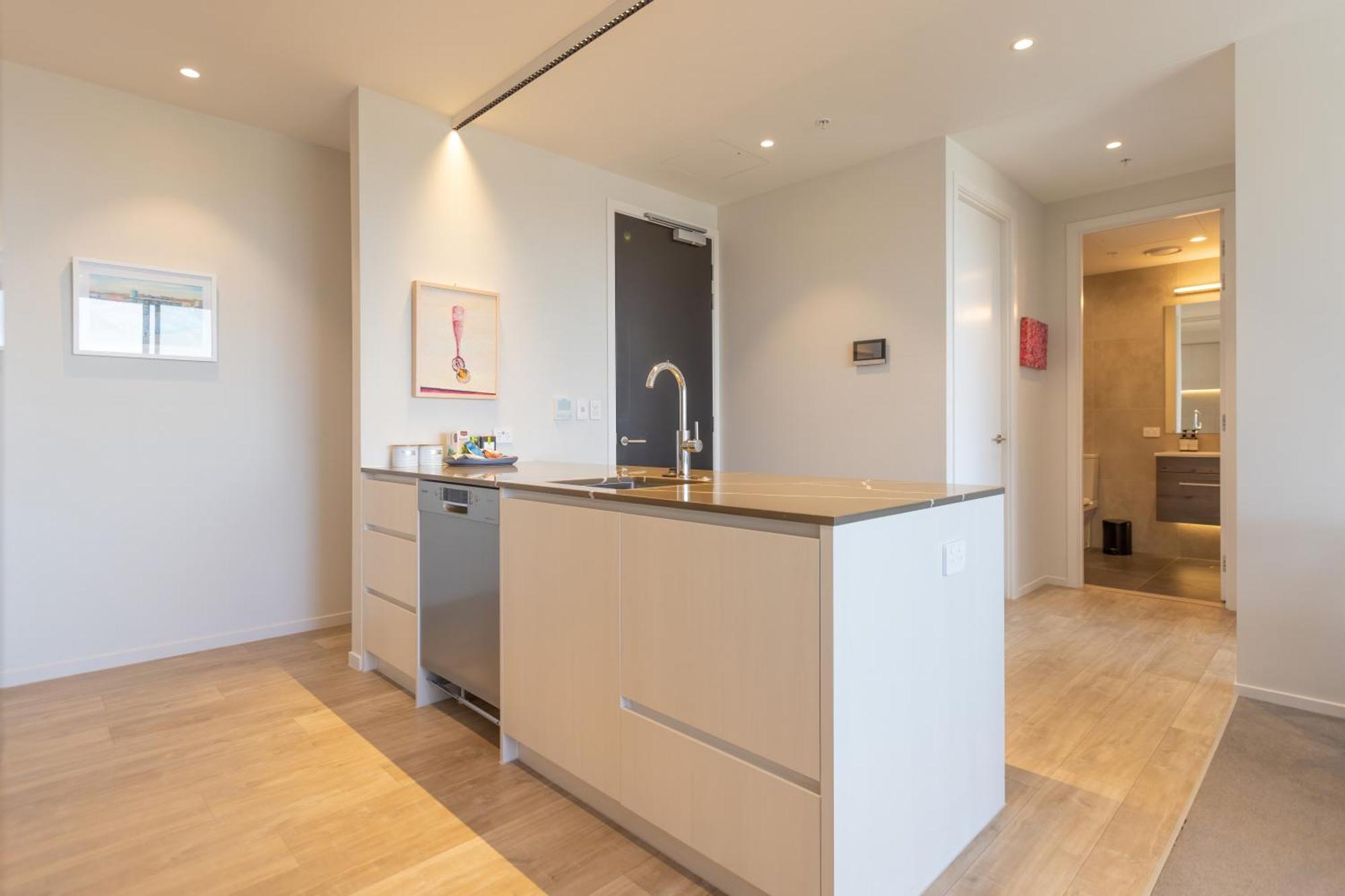 Luxury 2 Bedroom Cbd Apartment With Free Parking ไครสต์เชิร์ช ภายนอก รูปภาพ