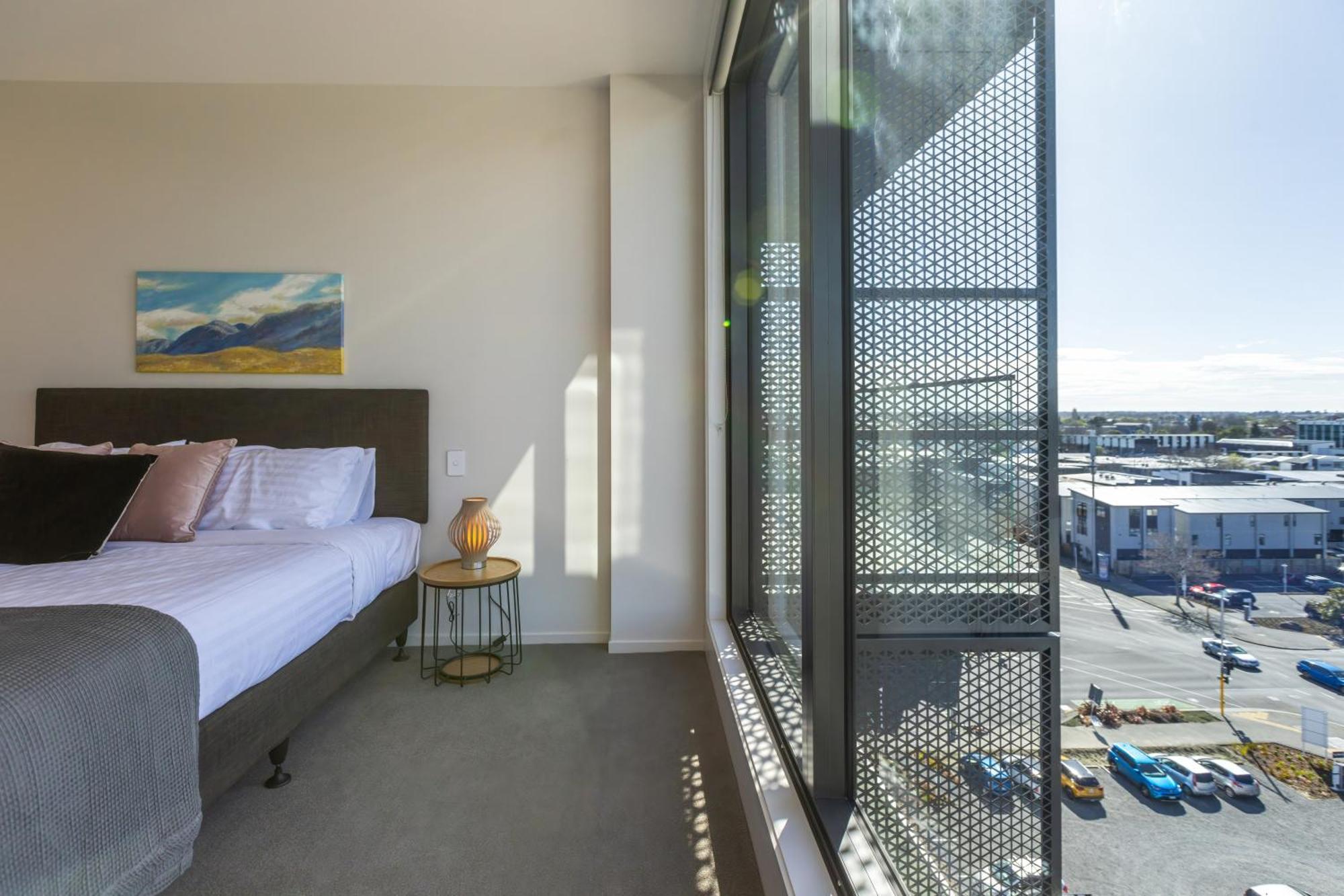 Luxury 2 Bedroom Cbd Apartment With Free Parking ไครสต์เชิร์ช ภายนอก รูปภาพ