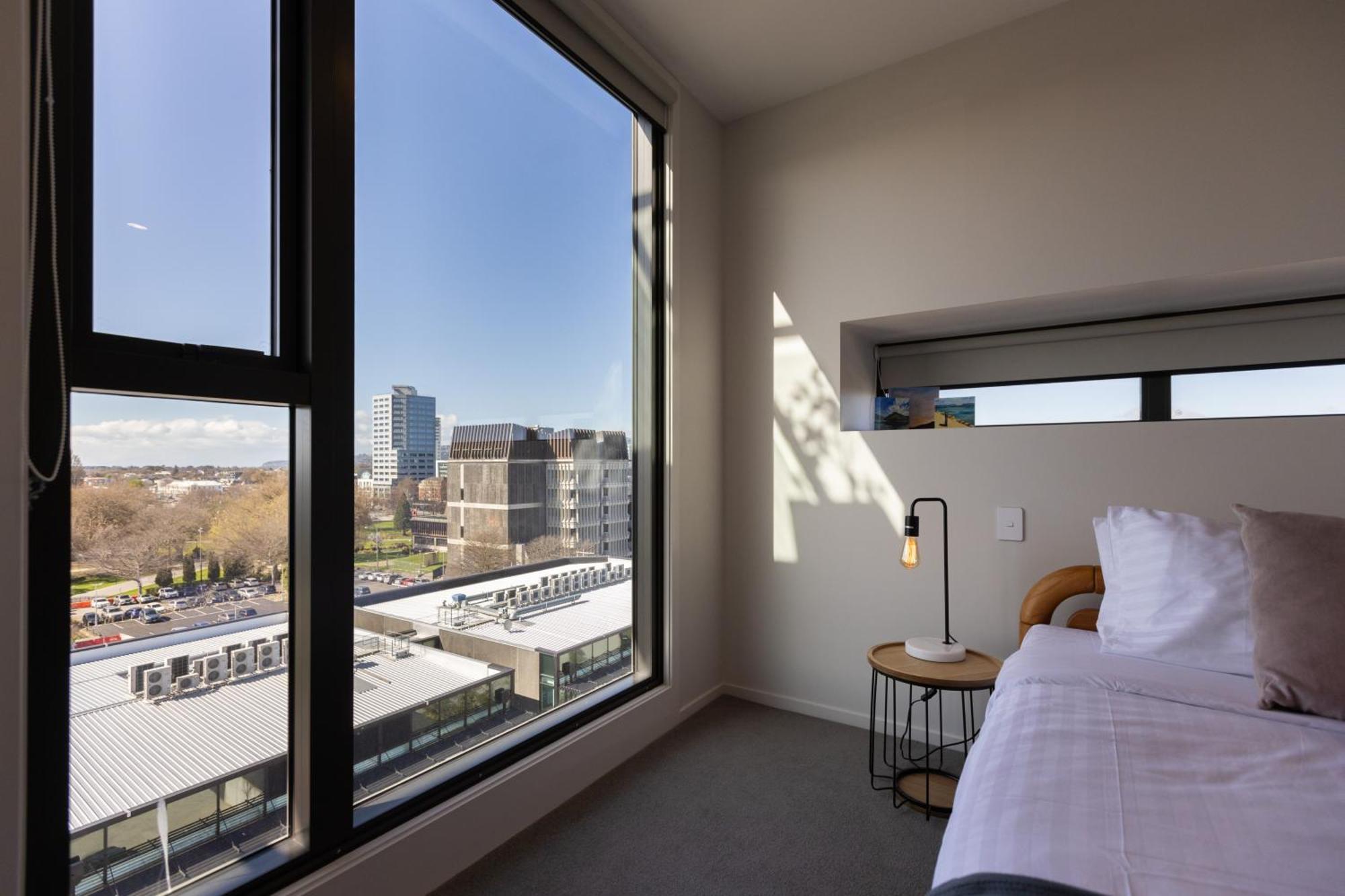 Luxury 2 Bedroom Cbd Apartment With Free Parking ไครสต์เชิร์ช ภายนอก รูปภาพ